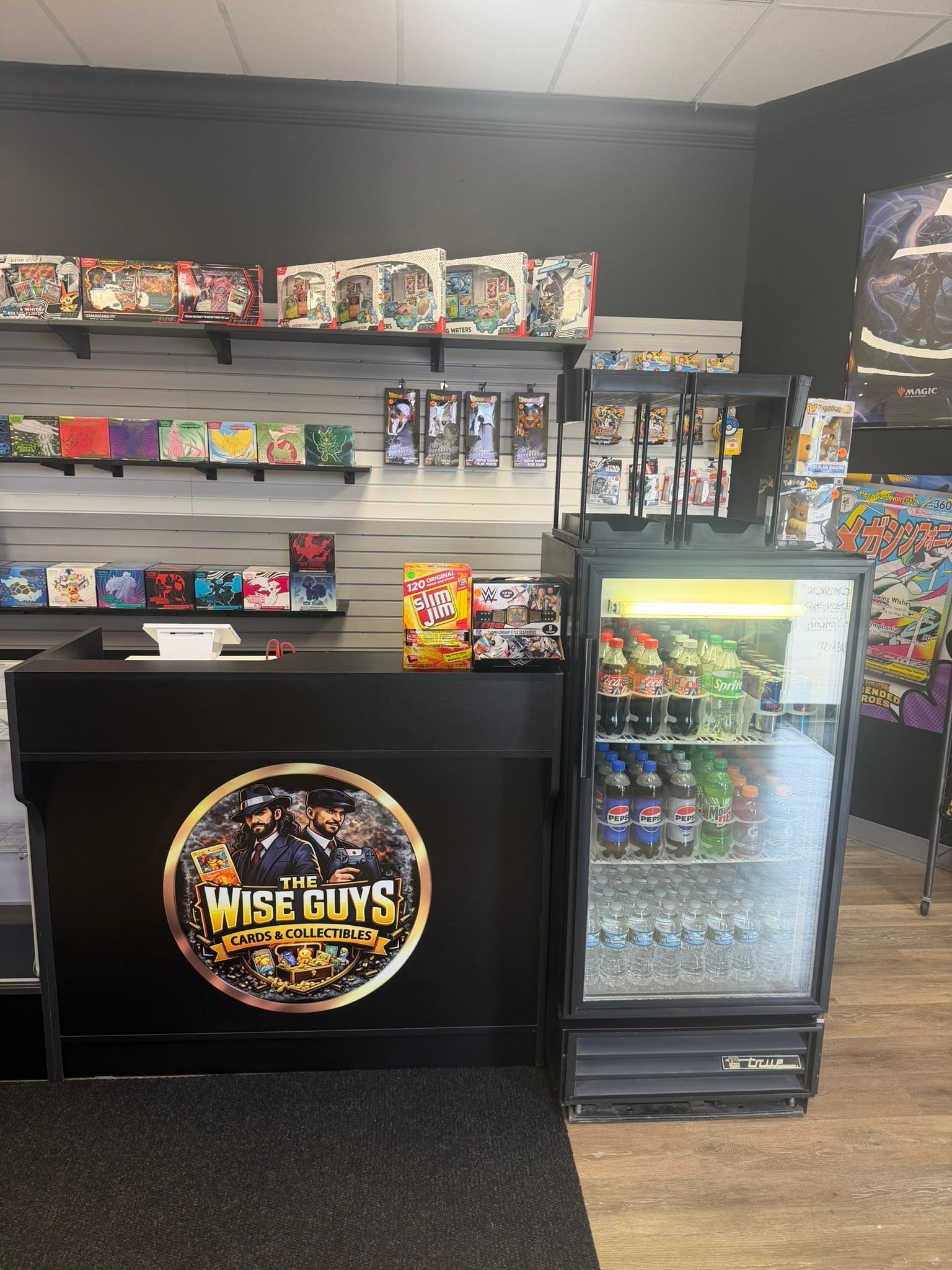 WiseGuys Cards & Collectibles interior